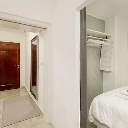 Spacious Stylish Up To 4ppl Close To Centre דירה *